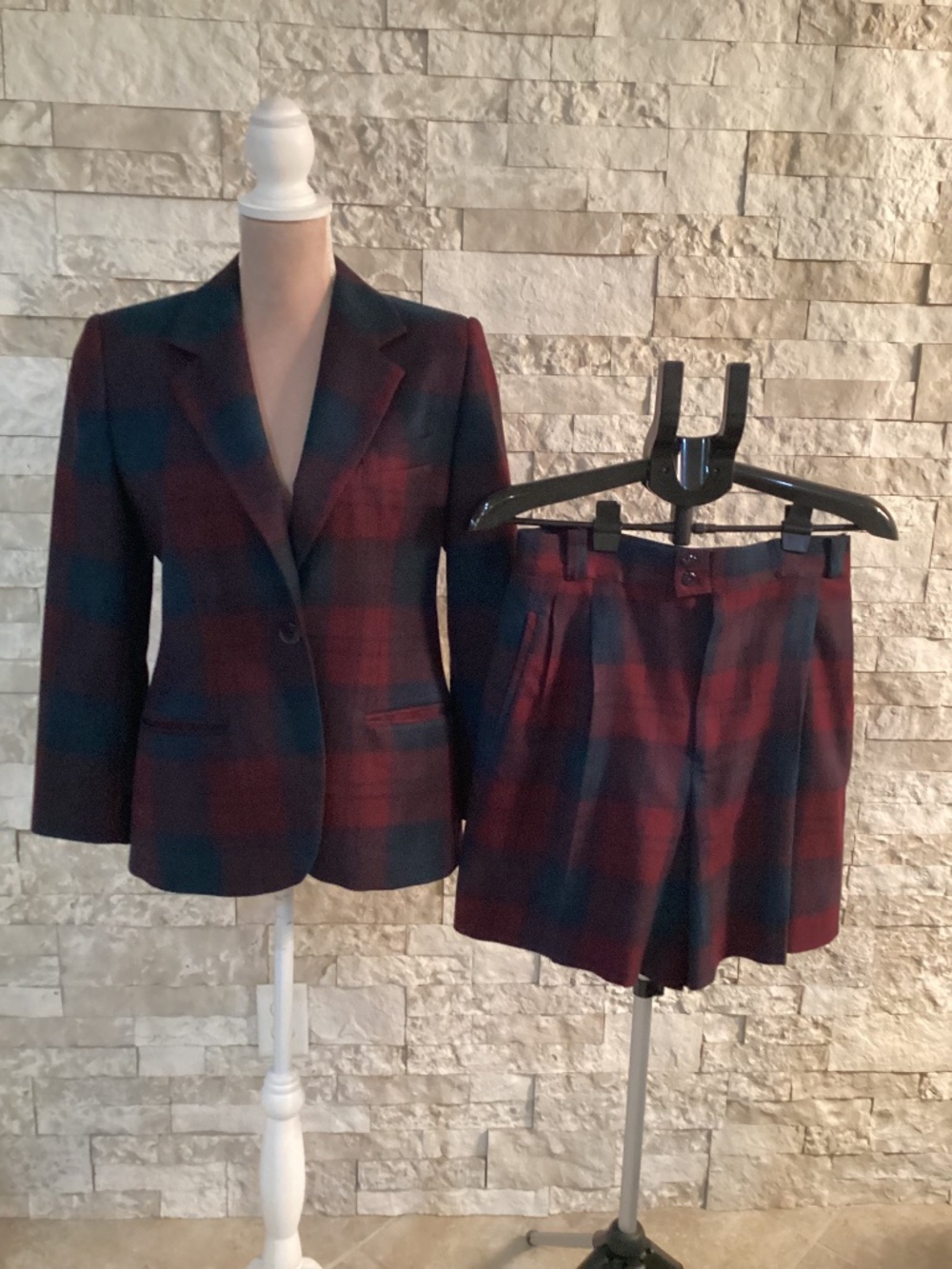 VTG Giorgio Sant'Angelo Plaid Blazer & Pleated Shorts Set - Size 8